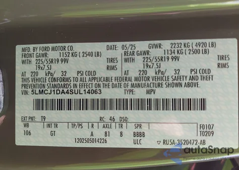 2025 Lincoln Corsair Premiere из США, поврежденный, VIN 5LMCJ1DA4SUL14063